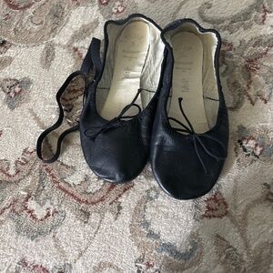 Ballet shoe